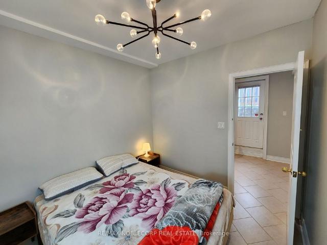 For Lease 5 Twinberry Crescent Unit# Lower, Vaughan, Ontario