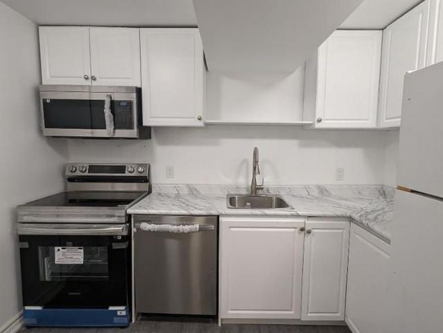For Lease 5 Vintage Drive Unit# Basement, Whitby, Ontario