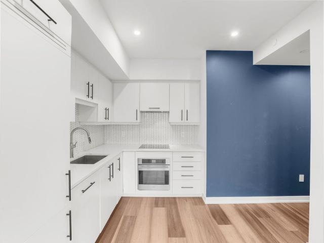 For Lease 5 Wellington Street Unit# 411, Kitchener, Ontario