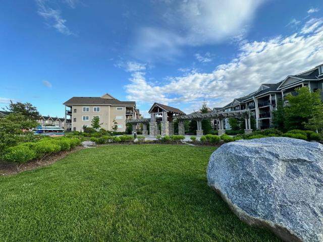 For Lease 5 ANCHORAGE Crescent Unit# 305, Collingwood, Ontario