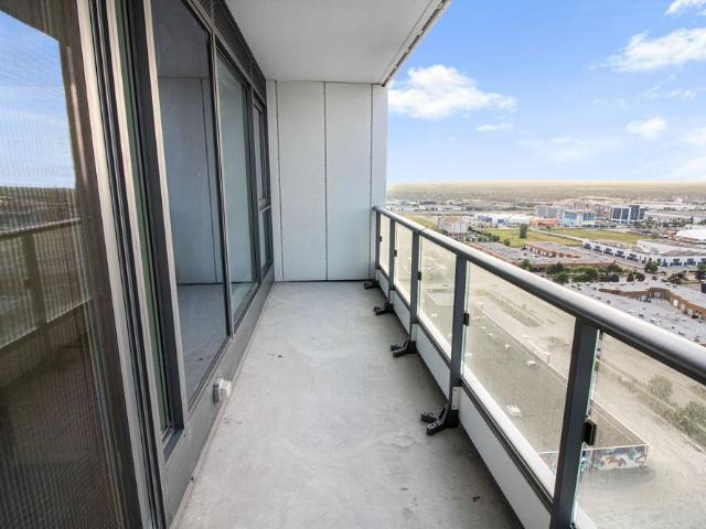 For Lease 5 Buttermill Avenue Unit# 2712, Vaughan, Ontario