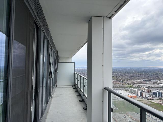 For Lease 5 Buttermill Avenue Unit# 6001, Vaughan, Ontario