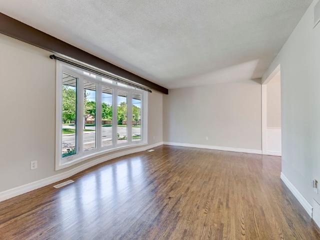 For Lease 5 Country Club Drive, Hamilton, Ontario