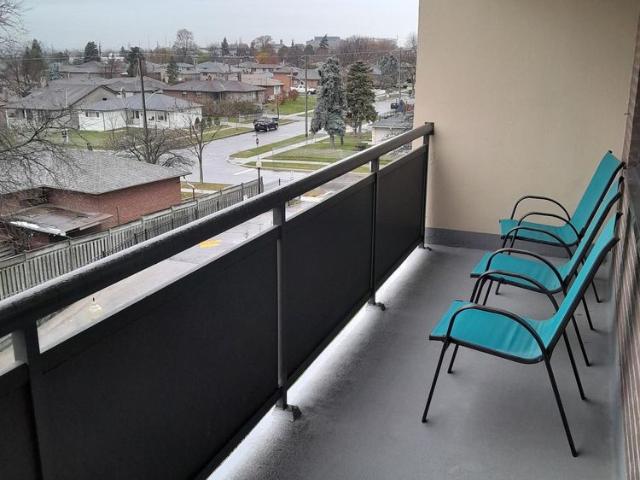For Lease 5 Frith Road Unit# 404, Toronto, Ontario