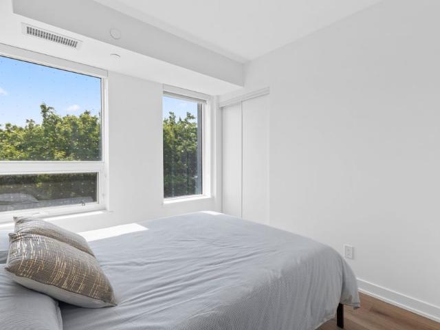 For Lease 5 Lakeview Avenue Unit# 409, Toronto, Ontario