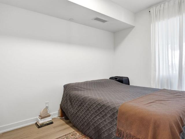For Lease 5 Lakeview Avenue Unit# 506, Toronto, Ontario