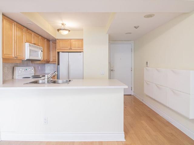 For Lease 5 Northtown Way Unit# 1007, Toronto, Ontario