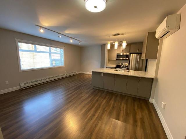 For Lease 5 Paisley Boulevard Unit# 102, Mississauga, Ontario