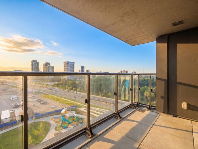 For Lease 5 Quarrington Lane Unit# 909, Toronto, Ontario