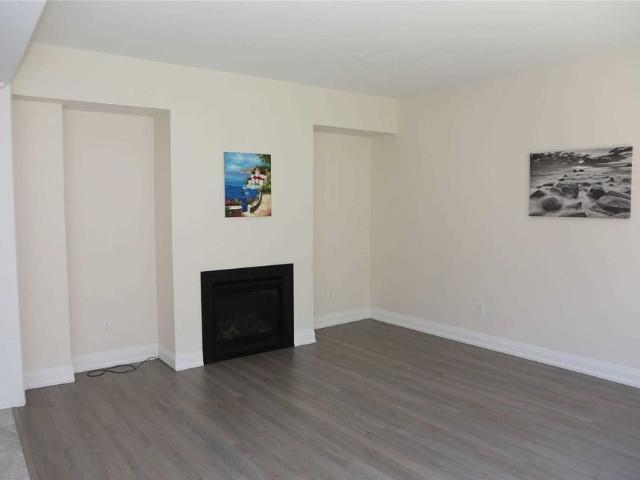 For Lease 5 Red Rose Lane, East Gwillimbury, Ontario