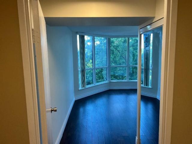 For Lease 5 rowntree Road Unit# 409, Toronto, Ontario