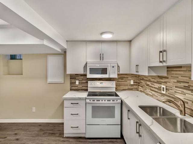 For Lease 5 Rutherford Avenue, Toronto, Ontario