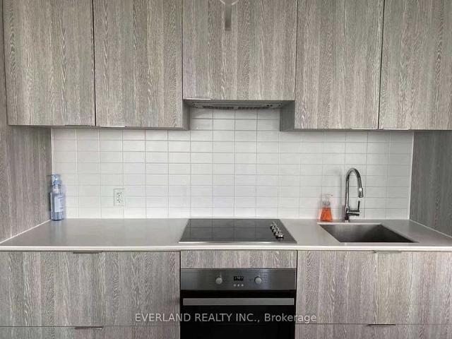 For Lease 5 St Joseph Street Unit# 3810, Toronto, Ontario