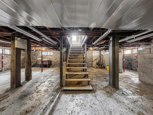 For Lease 6058 Culp Street, Niagara Falls, Ontario