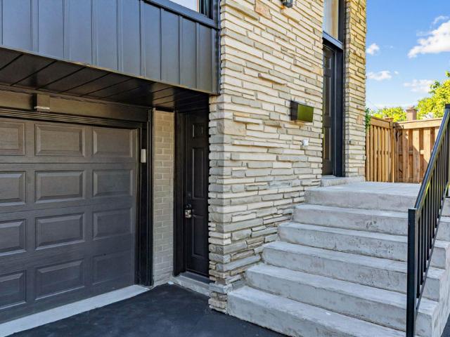 For Lease 606 Abana Road Unit# Lower, Mississauga, Ontario