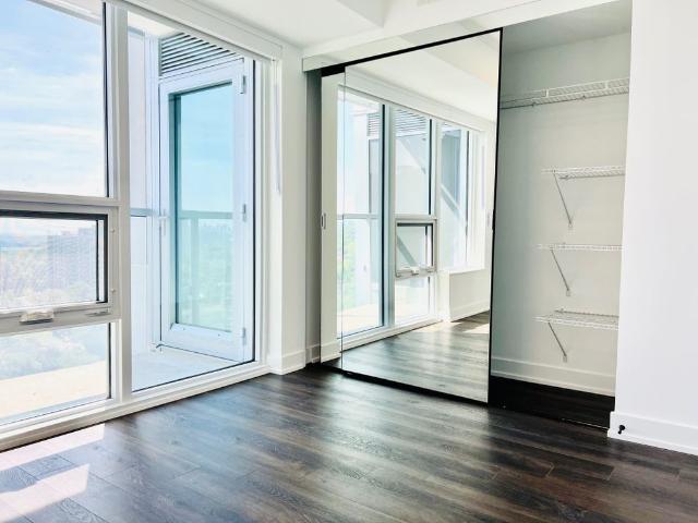 For Lease 609 Sherbourne Street Unit# 1608, Toronto, Ontario