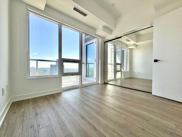 For Lease 609 sherbourne Street Unit# 3908, Toronto, Ontario