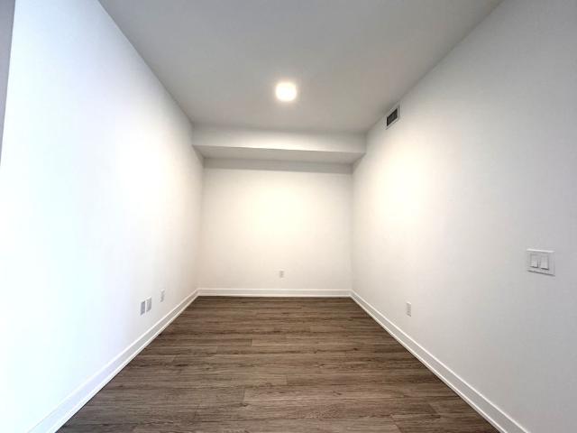 For Lease 609 Sherbourne Street Unit# 4205, Toronto, Ontario