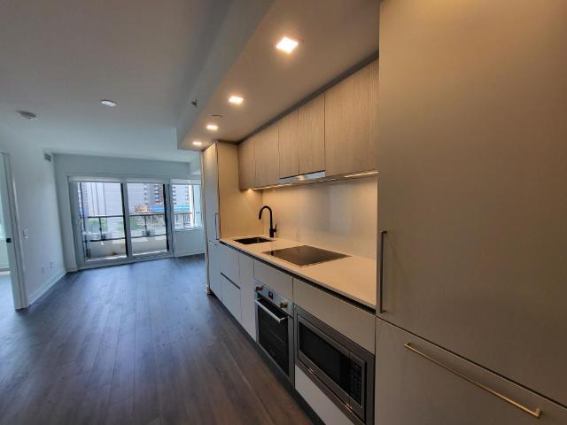 For Lease 609 Sherbourne Street Unit# 901, Toronto, Ontario