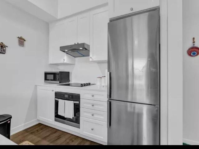 For Lease 600 N Service Rd Road Unit# 605, Hamilton, Ontario