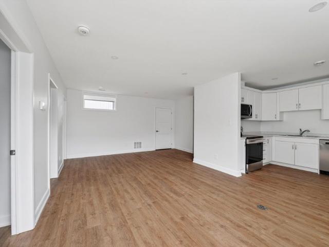 For Lease 600 Second Street Unit# Unit #13C, Cornwall, Ontario