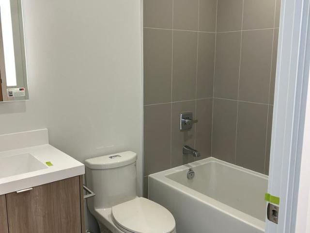 For Lease 60 Central Park Roadway Road Unit# 1607, Toronto, Ontario