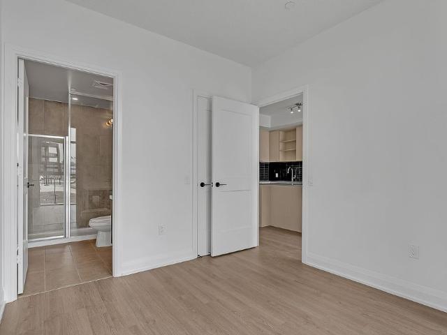 For Lease 60 George Butchart Drive Unit# 111, Toronto, Ontario