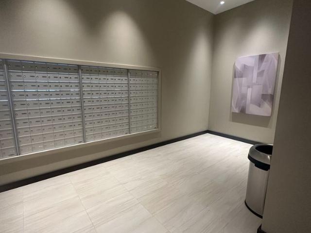 For Lease 60 Honeycrisp Crescent Unit# 719, Vaughan, Ontario