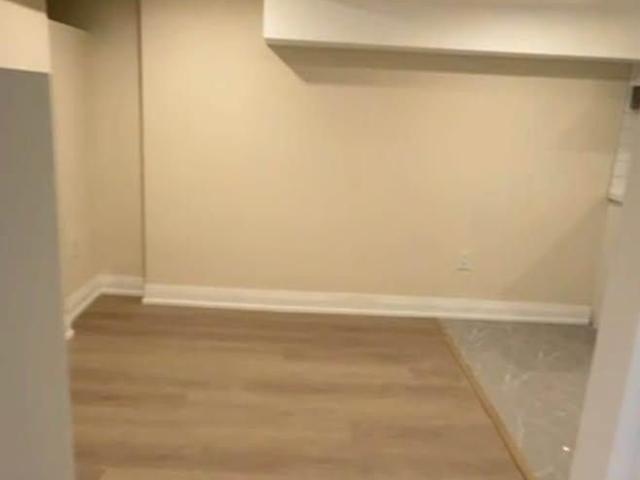 For Lease 60 Wakelin Terrace Unit# LWR 2Bed, St. Catharines, Ontario