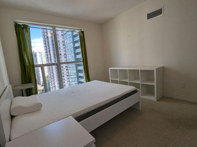 For Lease 60 Town Centre Court Unit# 1605, Toronto, Ontario