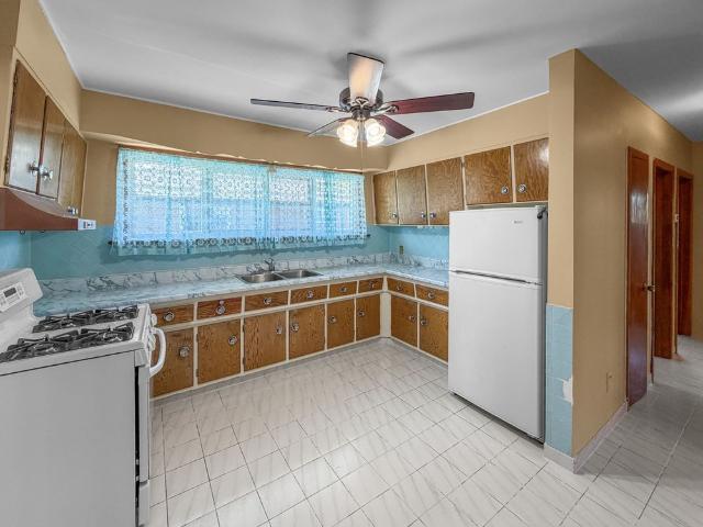 For Lease 610 Woodward Avenue Unit# Main, Hamilton, Ontario