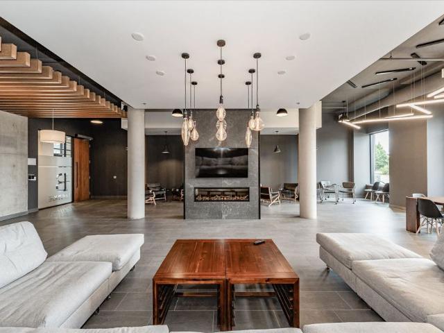 For Lease 610 255 Northfield Drive, Waterloo, Ontario