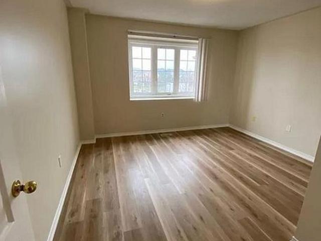 For Lease 6112 Windfleet Crescent, Mississauga, Ontario