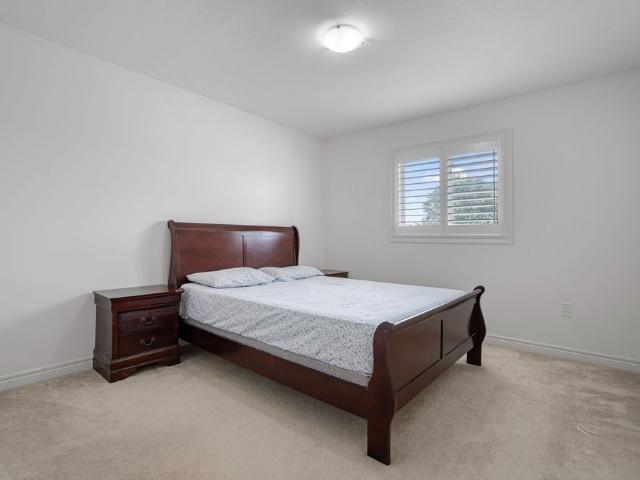 For Lease 6117 Eaglewood Drive, Niagara Falls, Ontario