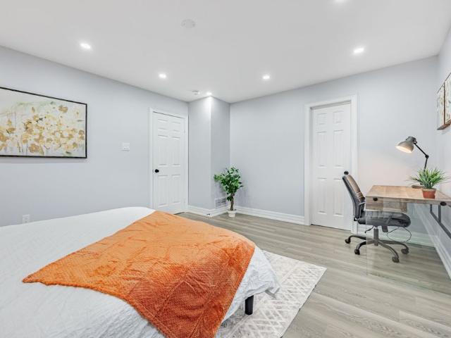 For Lease 612 Flavelle Court, Pickering, Ontario