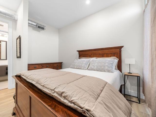 For Lease 61 Colborne Street Unit# 2B, Kawartha Lakes, Ontario