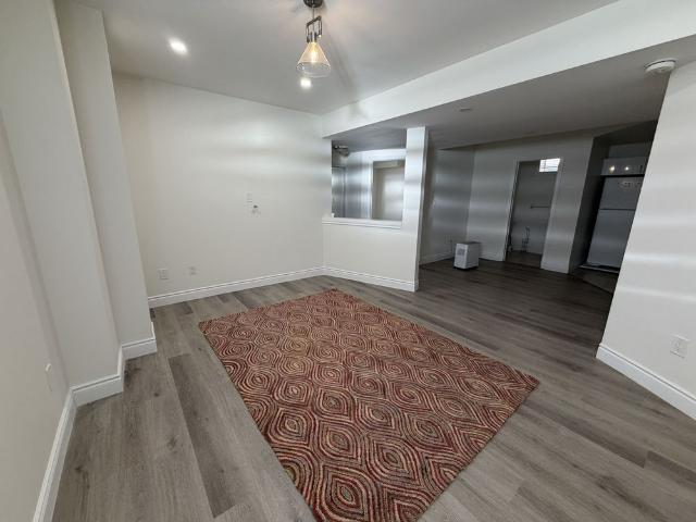 For Lease 61 Eagleglen Way Unit# Bsmt, Hamilton, Ontario