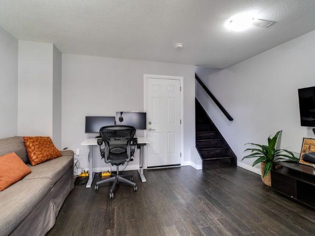 For Lease 61 Farley Lane, Hamilton, Ontario
