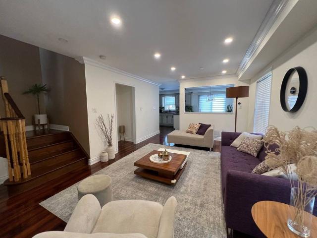 For Lease 61 Kalmar Crescent, Richmond Hill, Ontario