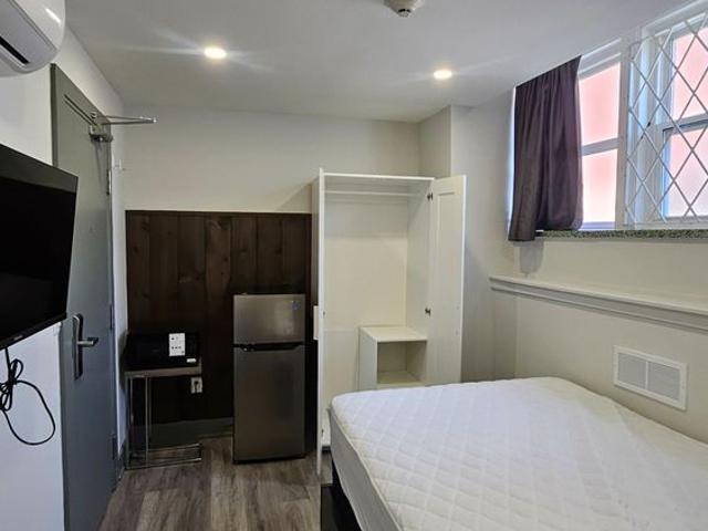 For Lease 61 Parent Avenue Unit# S06, Lower Town Sandy Hill, Ontario