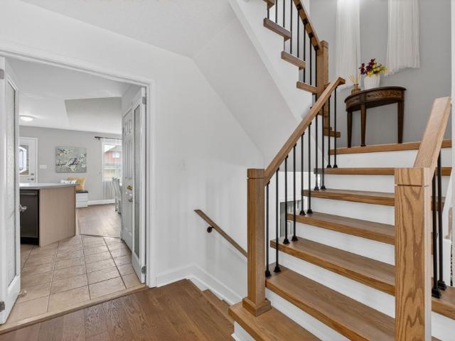 For Lease 626 Napa Valley Avenue Unit# Upper, Vaughan, Ontario