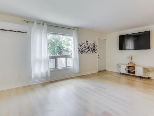 For Lease 626 Wharncliffe Road Unit# 24, London South, Ontario