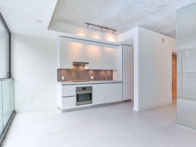 For Lease 629 King Street Unit# 215, Toronto, Ontario
