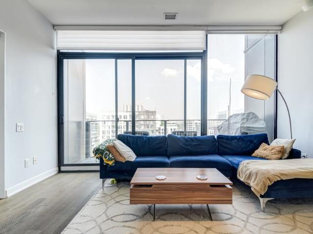 For Lease 629 KING Street Unit# PH 1415, Toronto, Ontario