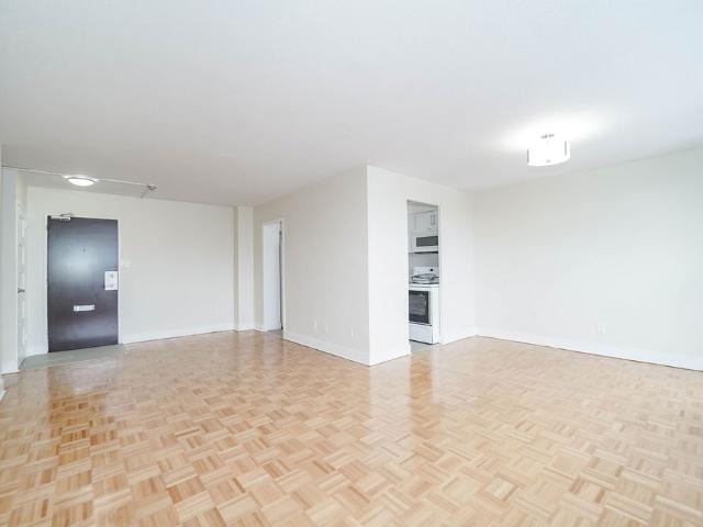 For Lease 6200 Bathurst Street Unit# 1408, Toronto, Ontario