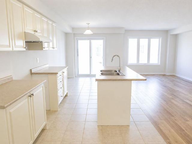 For Lease 62 Munro Circle, Brantford, Ontario