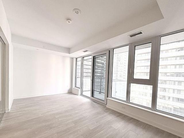 For Lease 634 Church Street Unit# 2511, Toronto, Ontario