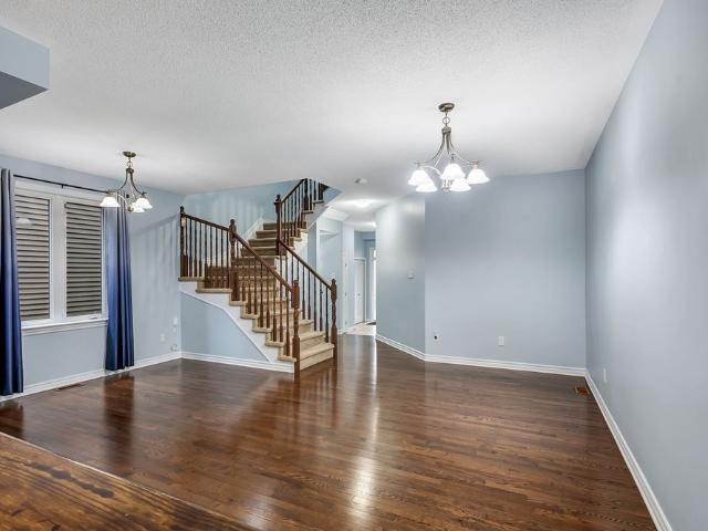 For Lease 635 Moorpark Avenue, Kanata, Ontario