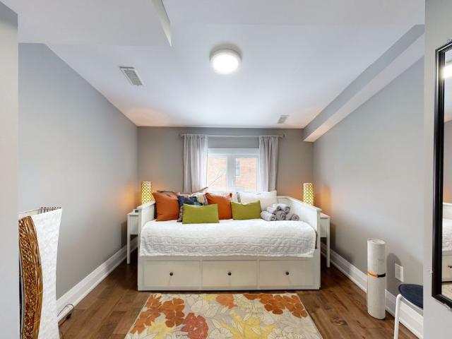 For Lease 635 Christie Street Unit# Upper, Toronto, Ontario