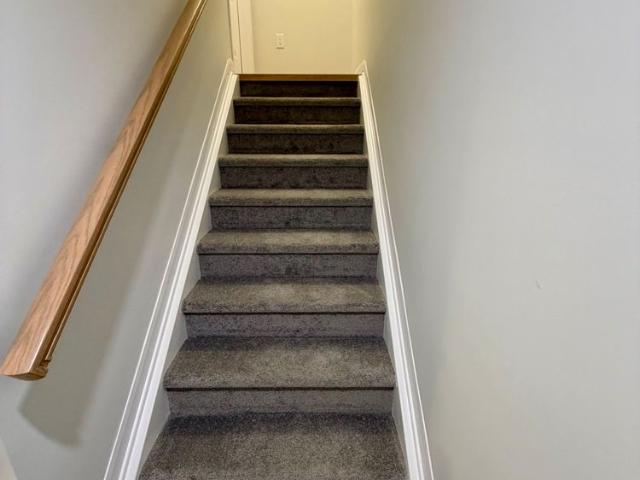 For Lease 631 FEEDMILL Private, Kanata, Ontario